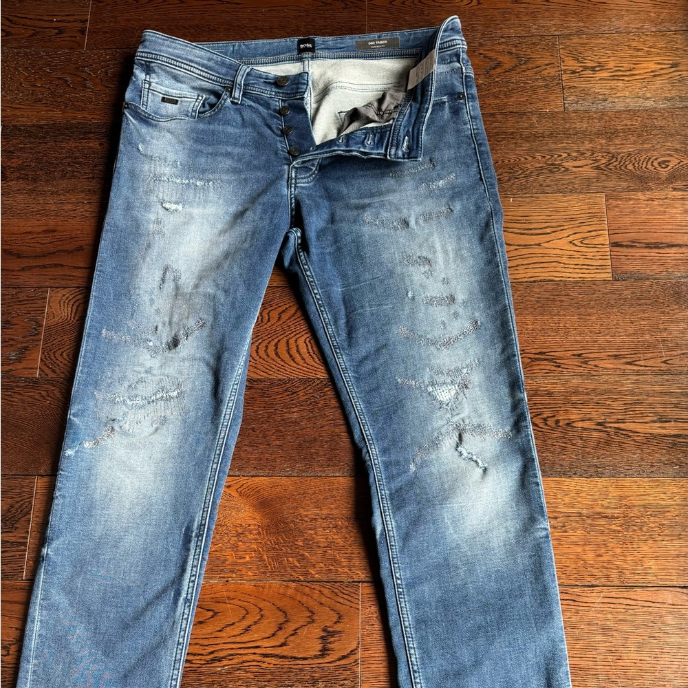 Hugo Boss 040 TABER, TAPERED FIT jeans, vintage distressed denim